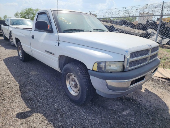 2001 Dodge Ram Pickup Truck, VIN # 1B7HC16Z81S738477