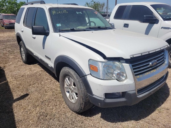 2007 Ford Explorer Multipurpose Vehicle (MPV), VIN # 1FMEU73E57UB70556