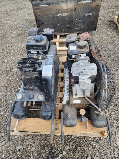 (2) 9-Gallon 135 PSI Portable Air Compressors