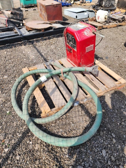 (1) Lincoln Electric AC 225 Arc Welder, (1) Flex Hose
