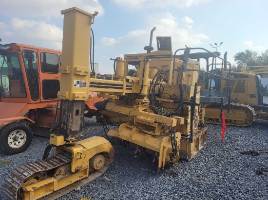 1999 Gomaco GT3200 Track Curb Gutter Machine