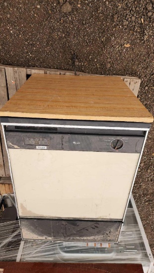 (1) Whirlpool Dishwasher on Pallet