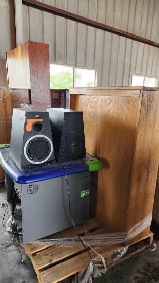 (1) Pallet w/ Altec LasingMX6021 Speaker System, Smart Table for Kids, (1) Wooden Bookshelf