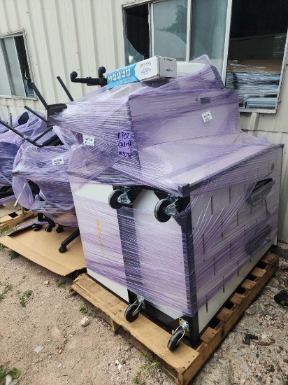 (2) Pallets w/ Group of Rolling Chairs (2) Portable Charging Carts, HP Printer