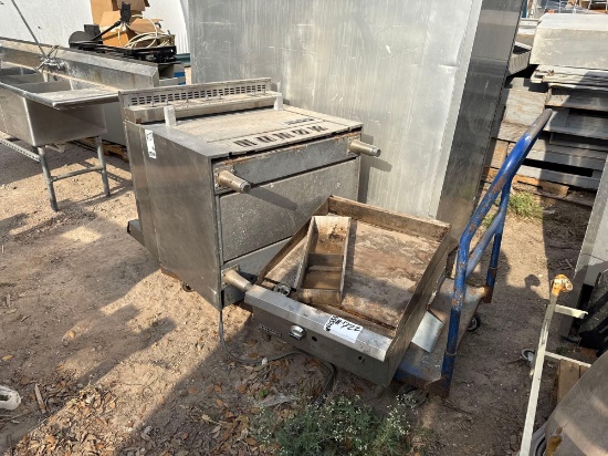 (1) Pallet w/ Garland Oven, Black Diamond Electric Countertop