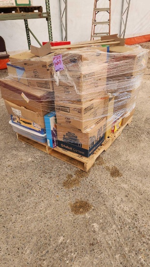 (1) Pallet w/ Children's Learning Word Builder Games, Building Blocks, Reading Books, etc.