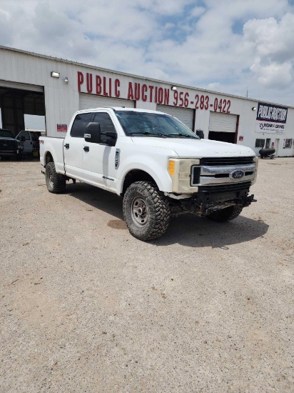2017 Ford F-250 Pickup Truck, VIN # 1FT7W2BT8HEC46048
