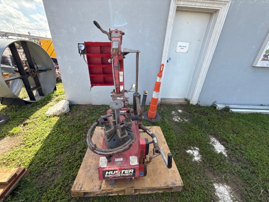 Hunter Engineering Tire Changer on Pallet