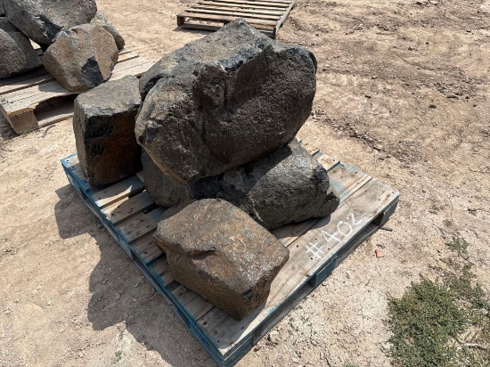 Pallet of Landscape Stone Boulder Rocks