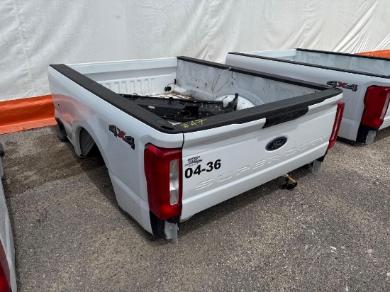 Ford 4X4 Super Duty Truck Bed withBumper (04-36)