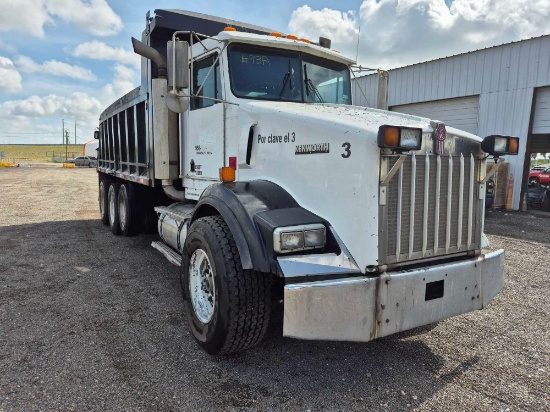 1998 Kenworth T800 Dump Truck, VIN # 1NKDLA9XXWJ758377