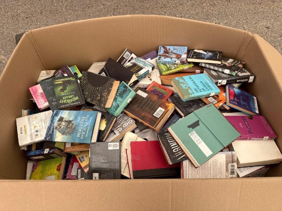 Group of Educational and Reading Bookson Pallet