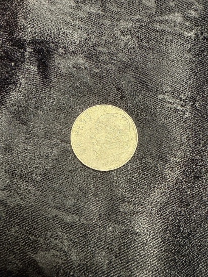 (1) Bag of Mexican 1 Peso Coins- 1970's & 1978 (Count 102)