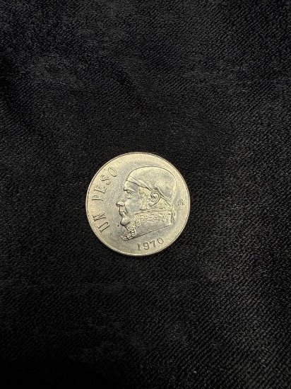 (1) Bag of Mexican 1 Peso Coins1970's (Count 69)