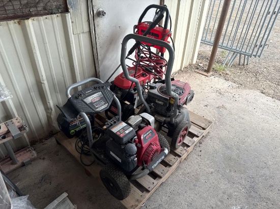(1) Pallet w/ Craftsman Pressure Washer& GreenWorks Pressure Washer