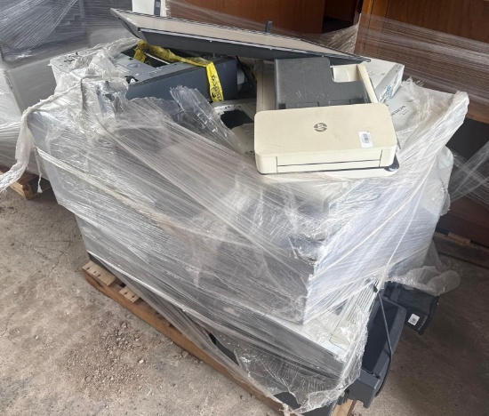(1) Pallet w/Epson, Hitachi & Eiki Projectors, HP Printers, TV, Overhead Projector