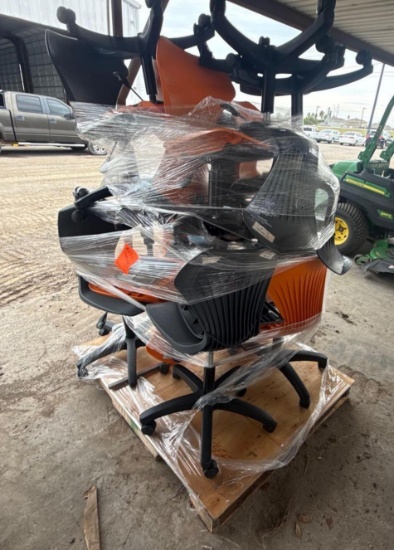 Group of Office Rolling Chairs on Pallet