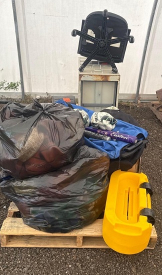 Bag of Soccer Balls, Basketballs, Volleyballs, (2) Baseball Bats (1) Swingline Shredder