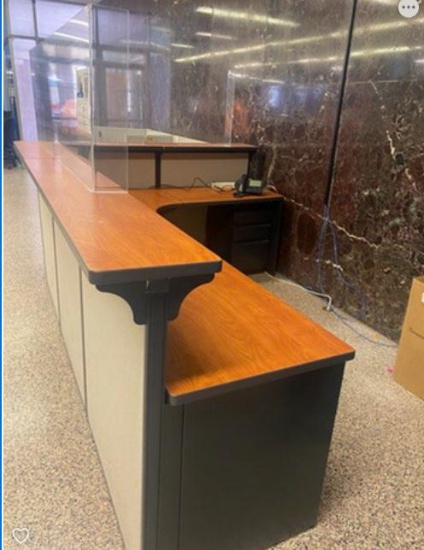 Maxon Reception Workstation *OFFSITE: 100 N. CLOSNER BLVD. EDINBURG, TX 78539
