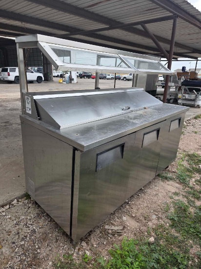 True Commercial Stainless/S TSSU-72-18 Sandwich/Salad Prep Table w/ Refrigerated Base,Srl# 1-3618531