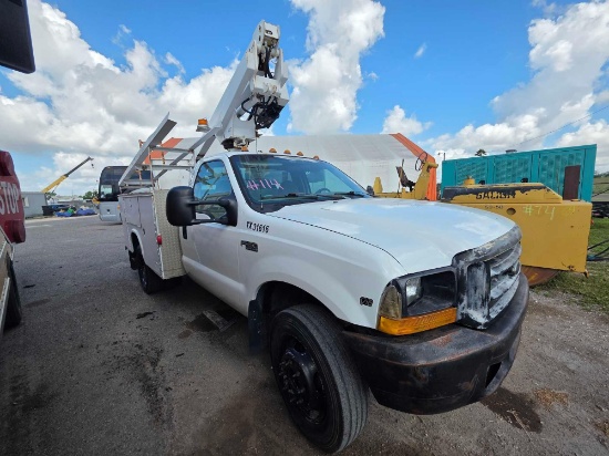 1999 Ford F-450 Bucket Truck