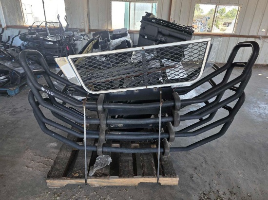 Pallet w/Assorted Front Bumper Grille Guards
