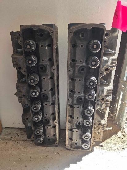 Pair of Cast-Iron Small-Block V8 Cylinder Heads