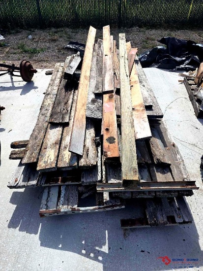 Palletized Weathered Lumber & Pallet Wood (Pharr, Tx)