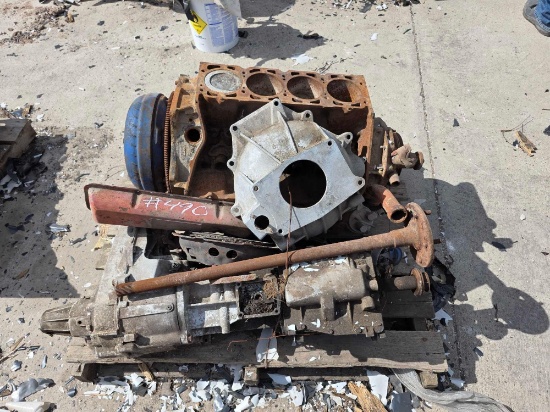 Bare V8 Engine Block, Flywheel Cover & Transfer Case Vintage Drivetrain Project Cores