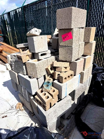 Concrete Blocks & Bricks Pallet (Pharr, Tx)