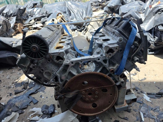 Palletized Automotive Engine Assembly w/Flywheel