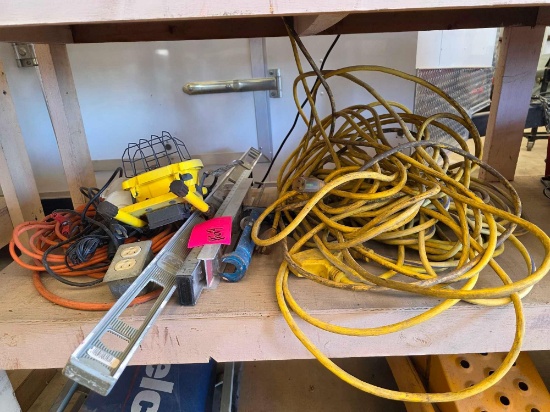 (2) Portable Work Lights, Extension Cords and Power Strips