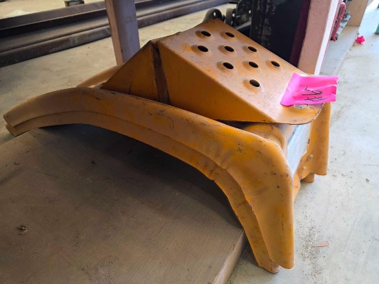 (2) Heavy-Duty Steel Automotive Service Ramps, (2) Steel Wheel Stop Chocks