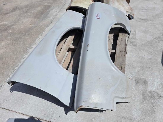 (2) Vintage Automotive Side Fenders