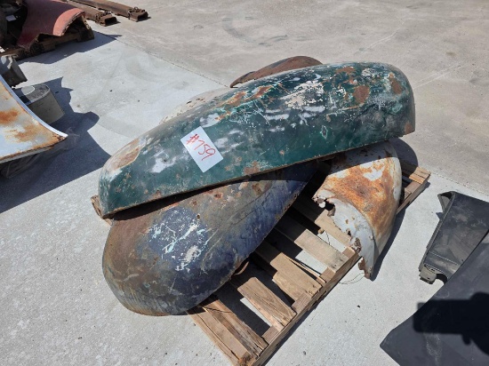 (3) Vintage Automotive Side Fenders