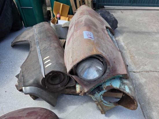 (3) Assorted Vintage Automotive Front Side Fenders