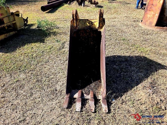 Four Tooth Backhoe or Excavator Bucket