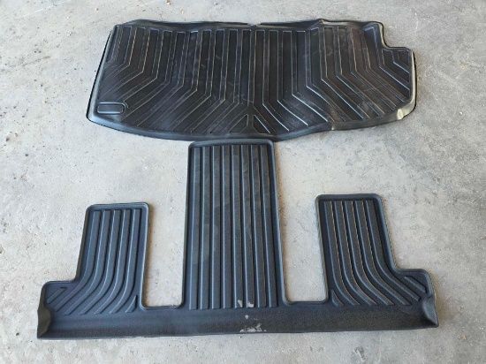 Set of Vehicle All-Weather Floor Liners
