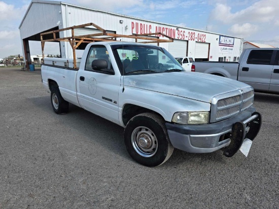 2001 Dodge Ram Pickup Truck