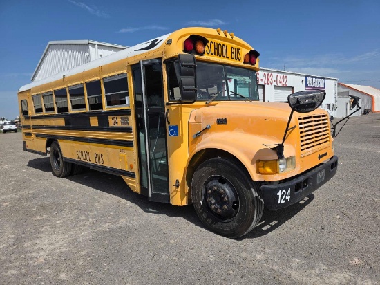 1999 International 3800 Bus