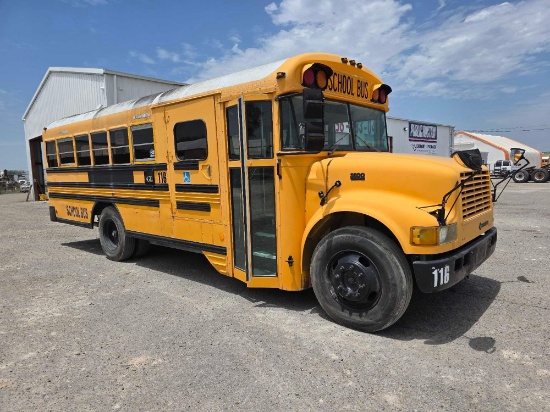 1998 International 3800 Bus