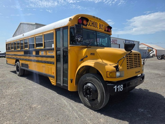 1999 International 3800 Bus