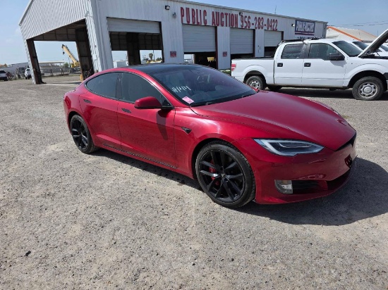 2018 Tesla Model S Passenger Car, VIN # 5YJSA1E22JF247643