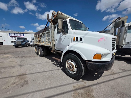 1998 Ford Louisville LT9513 Dump 14YD Cummins M11 Pre-Emissions