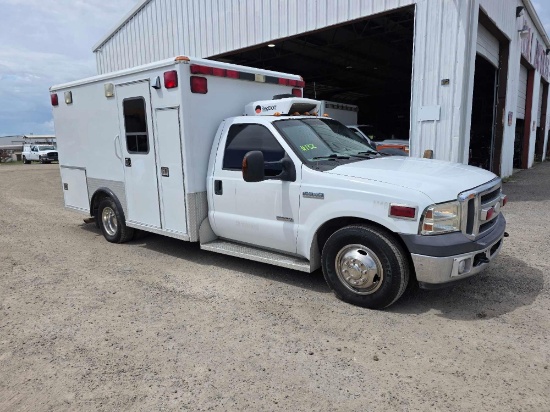 2005 Ford F-350 Pickup Truck