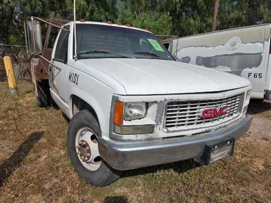 2000 GMC Sierra Pickup Truck
