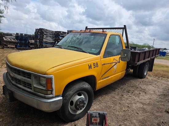 1999 Chevrolet C3500 Pickup Truck, VIN # 1GBHC34RXXF060738
