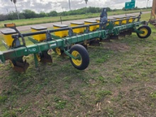 1994 John Deere 7300 Max Emerge Planter w/Computer Track 150 Monitor