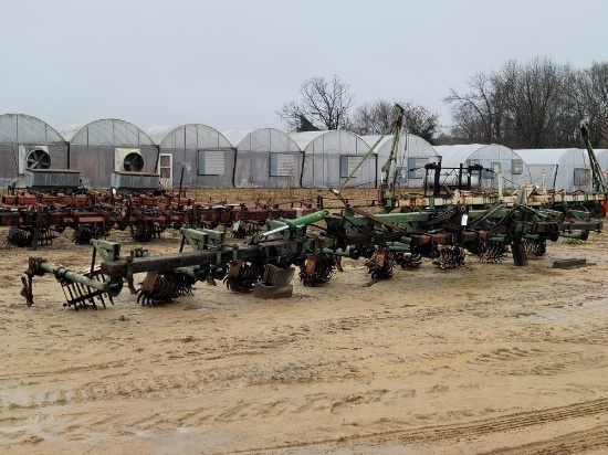 8 ROW ROLLING CULTIVATOR, 46"