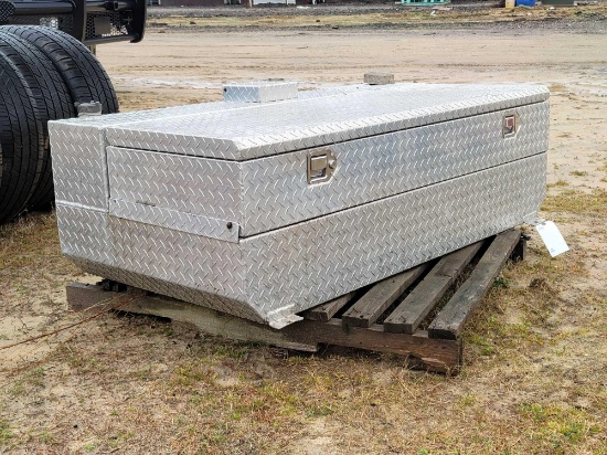 ALUMINUM TOOLBOX/FUEL TANK